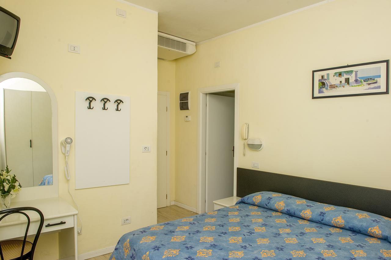 Hotel Cristina Hospitality Centrale (Adults Only) Ριτσόνε Εξωτερικό φωτογραφία